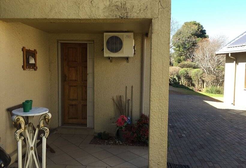 צימר Eagle Crest Executive Lodge