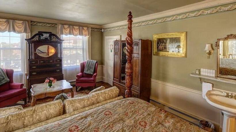 ベッドアンドブレックファースト Inn By The Bandstand