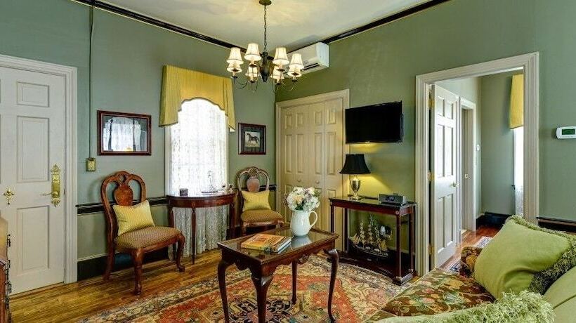 ベッドアンドブレックファースト Inn By The Bandstand