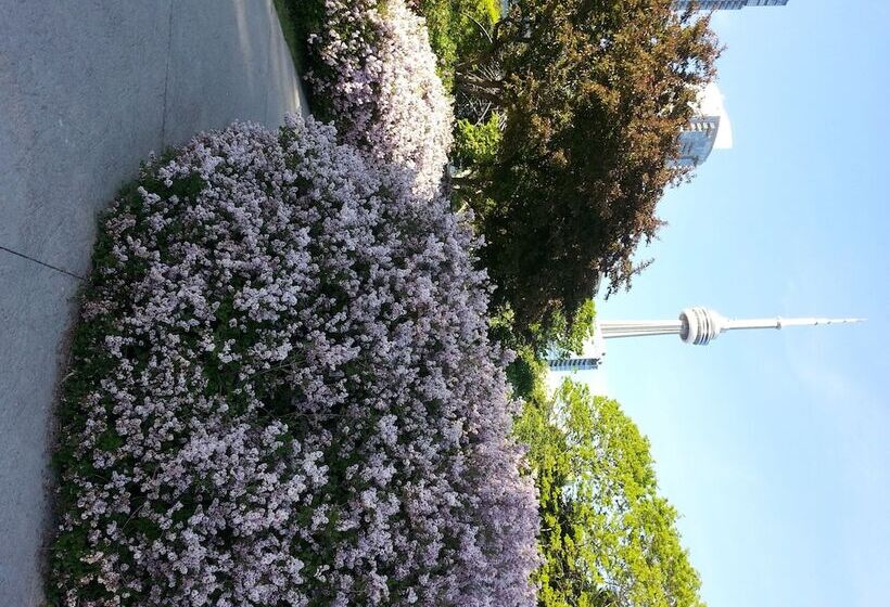 민박 Making Waves Boatel