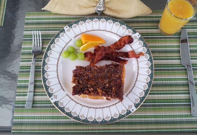 민박 Making Waves Boatel