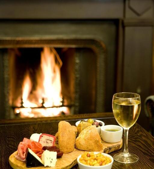 مبيت وإفطار Saracens Head