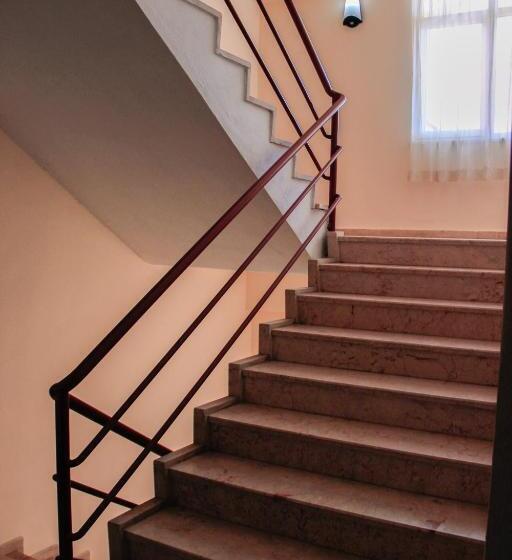 Best House Apart Hotel 2