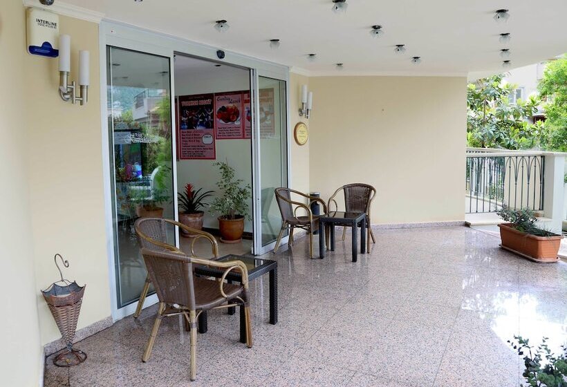 Club Karakas Apart Otel