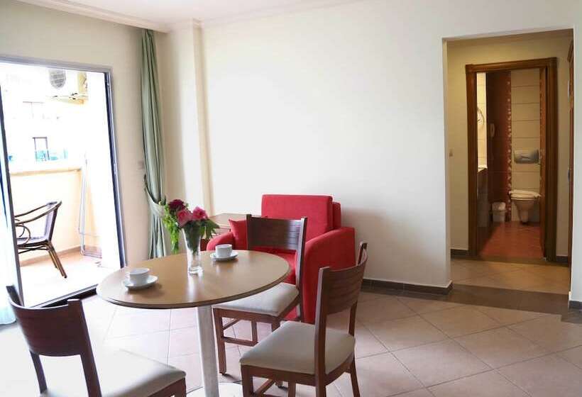 Club Karakas Apart Otel