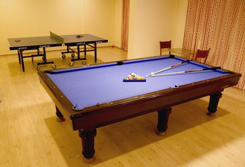 Club Karakas Apart Otel