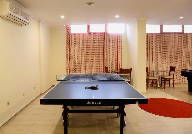 Club Karakas Apart Otel