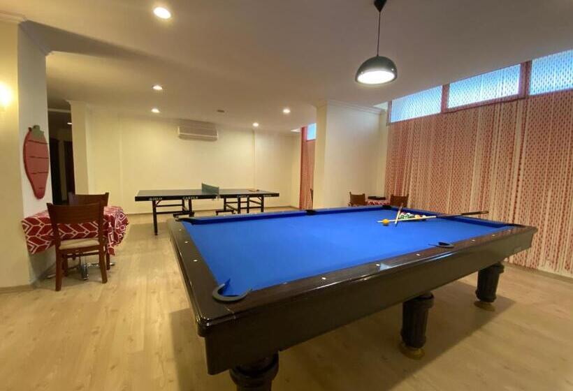 Club Karakas Apart Otel