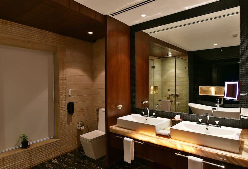 Data Resort By Della Adventure