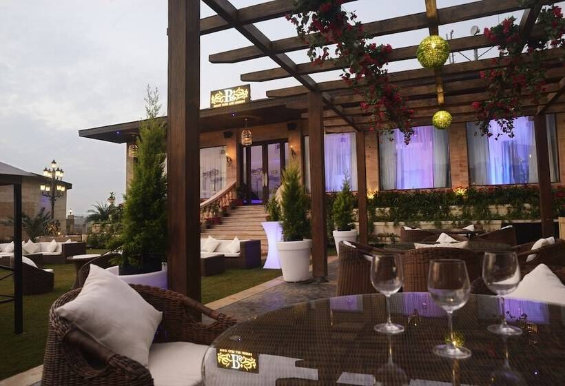 Data Resort By Della Adventure