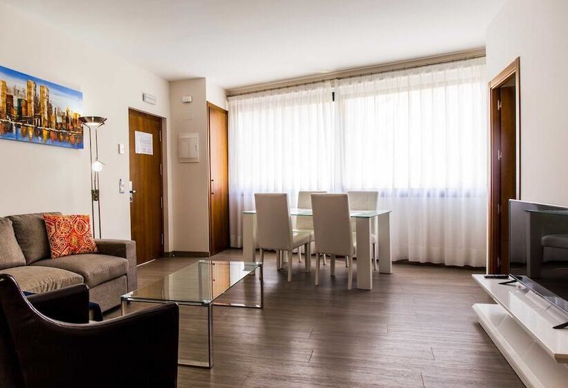 Bluesea Dimona Suites