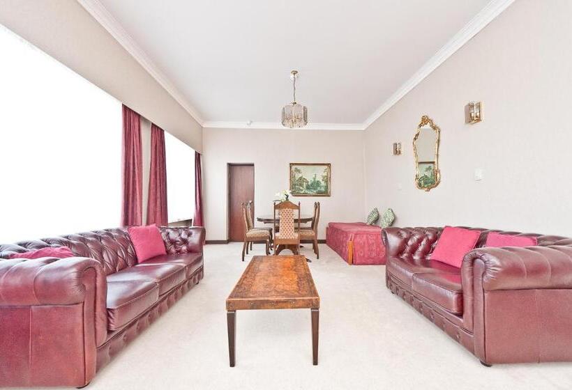 The Grand Hotel Wanganui