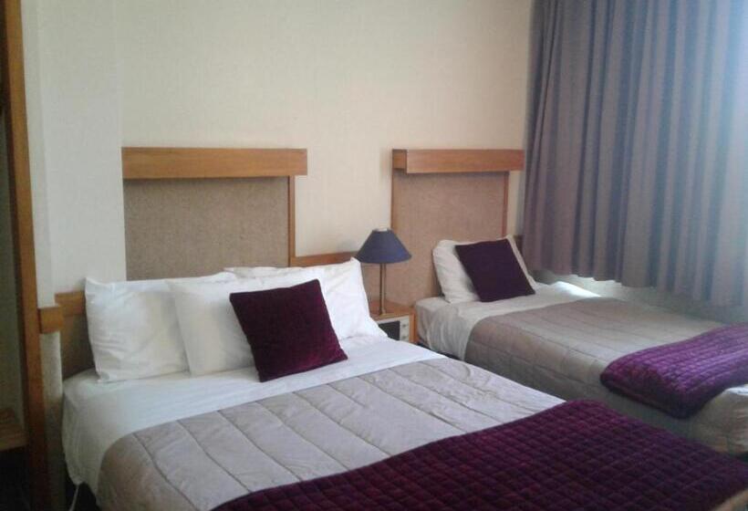 The Grand Hotel Wanganui