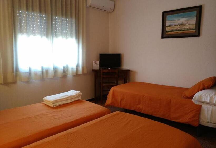 Hostal L´esplai