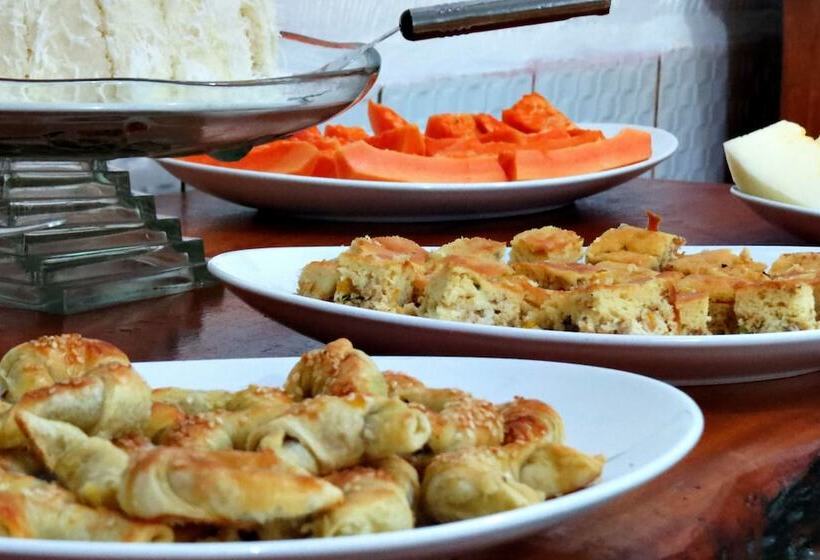 여관 Pousada Coqueiro Do Caitá