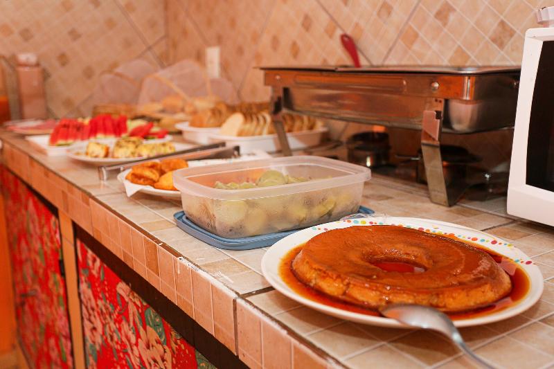 簡易ホテル Pousada Radiante