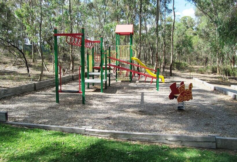 فندق A Line Holiday Park