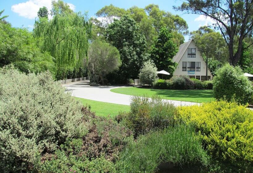 فندق A Line Holiday Park