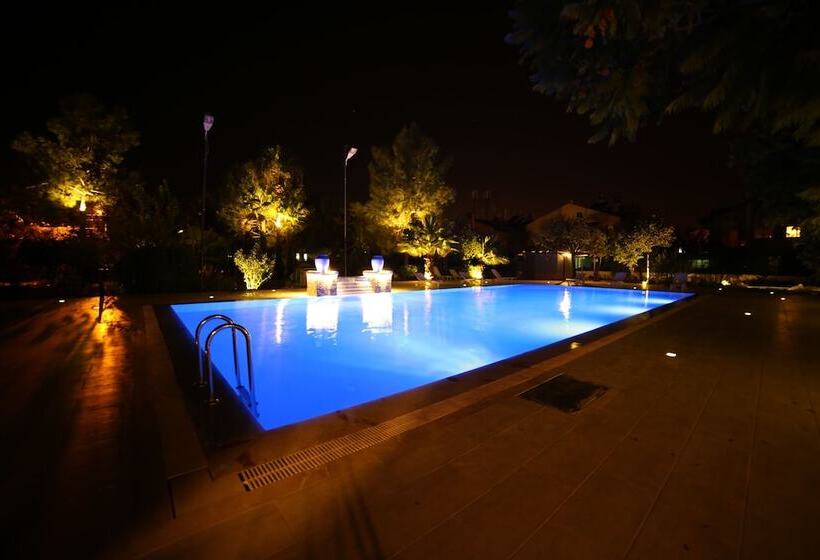 בית מלון כפרי Akkent Garden