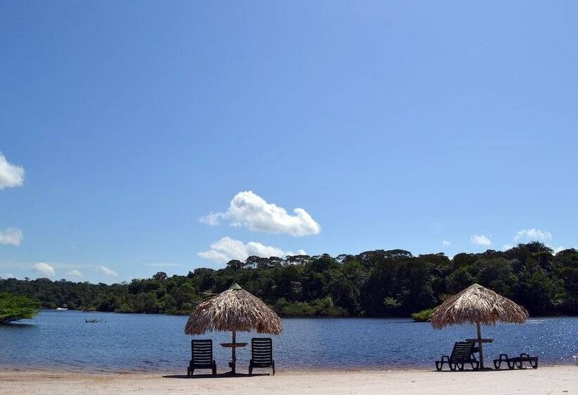 בית מלון כפרי Amazon Ecopark Jungle Lodge