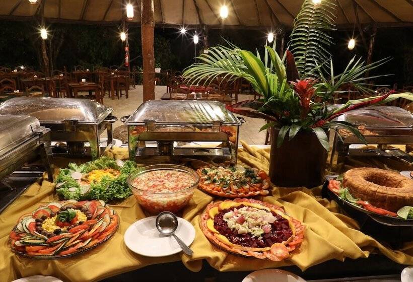 בית מלון כפרי Amazon Ecopark Jungle Lodge