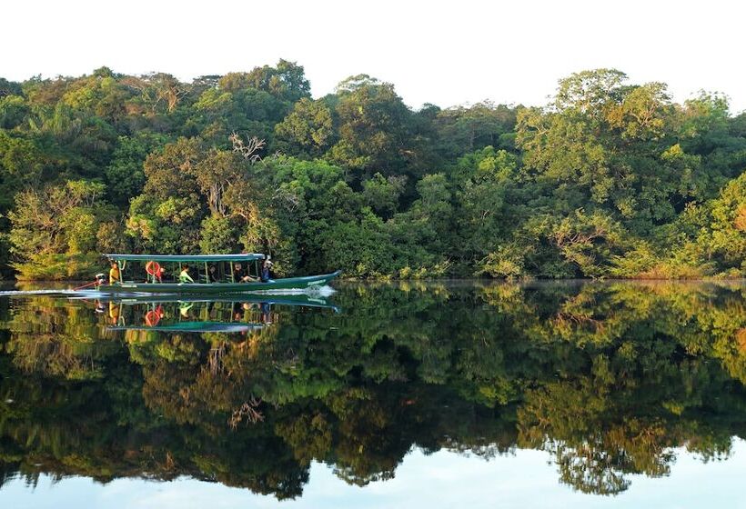 בית מלון כפרי Amazon Ecopark Jungle Lodge