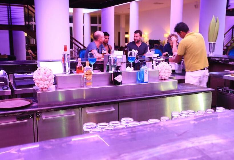 酒店 Anilana Nilaveli