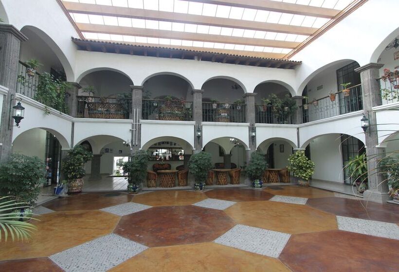 هتل Arcada