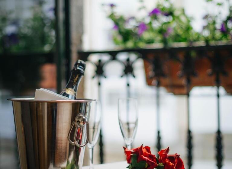 ホテル Arco De Mazarelos