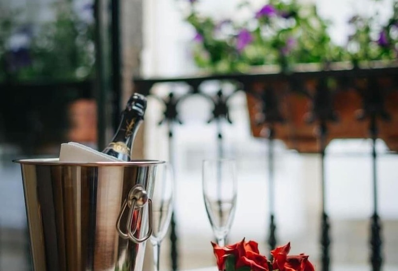 ホテル Arco De Mazarelos