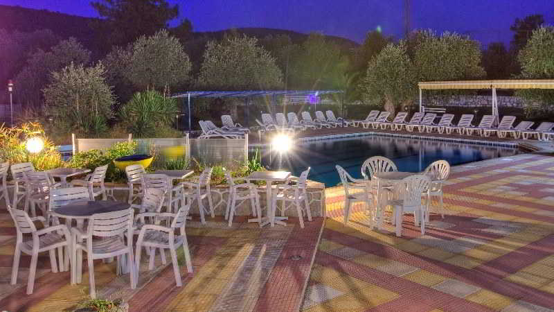 בית מלון כפרי Astris Sun