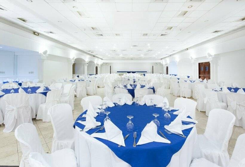 בית מלון כפרי Hamaca Suites
