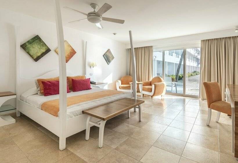 בית מלון כפרי Hamaca Suites