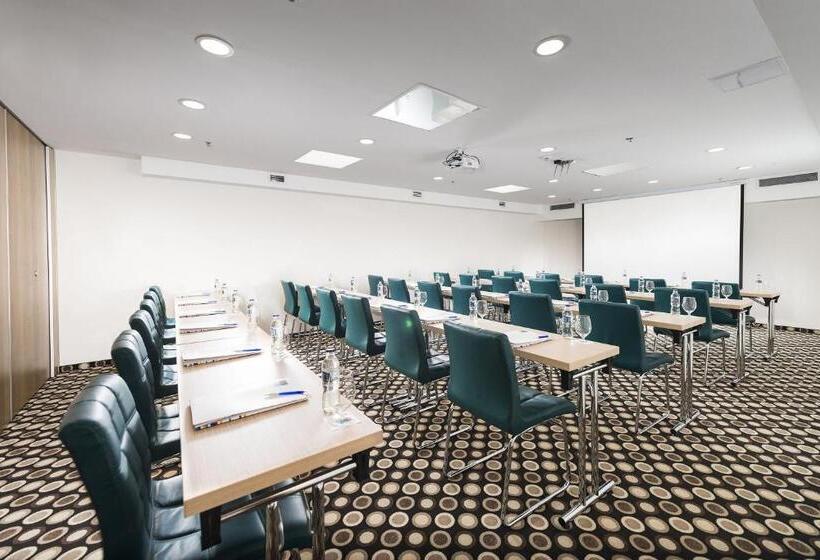 Bo33 Hotel Family & Suites