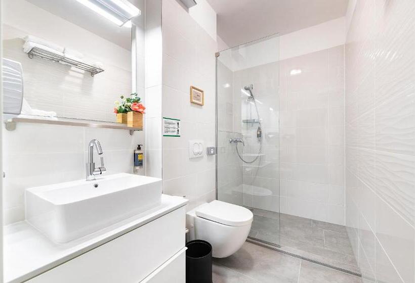 Bo33 Hotel Family & Suites