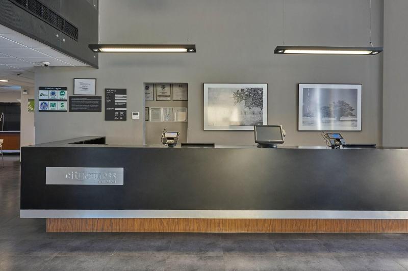 ホテル City Express By Marriott Salamanca