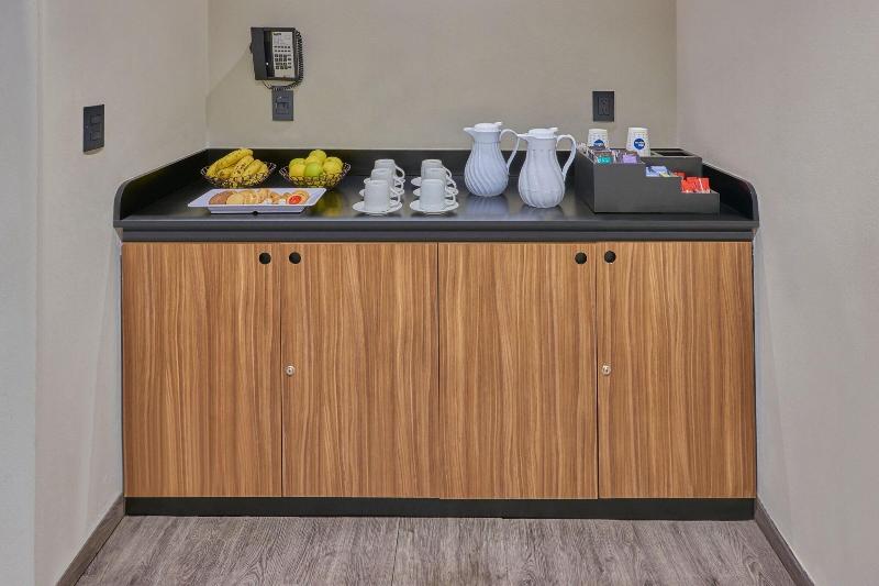 ホテル City Express By Marriott Salamanca