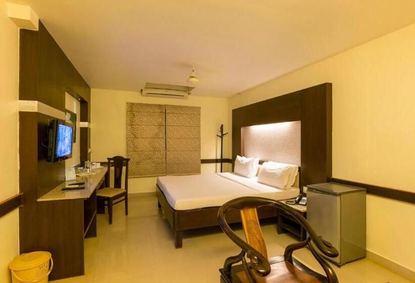 酒店 Crescent Crest