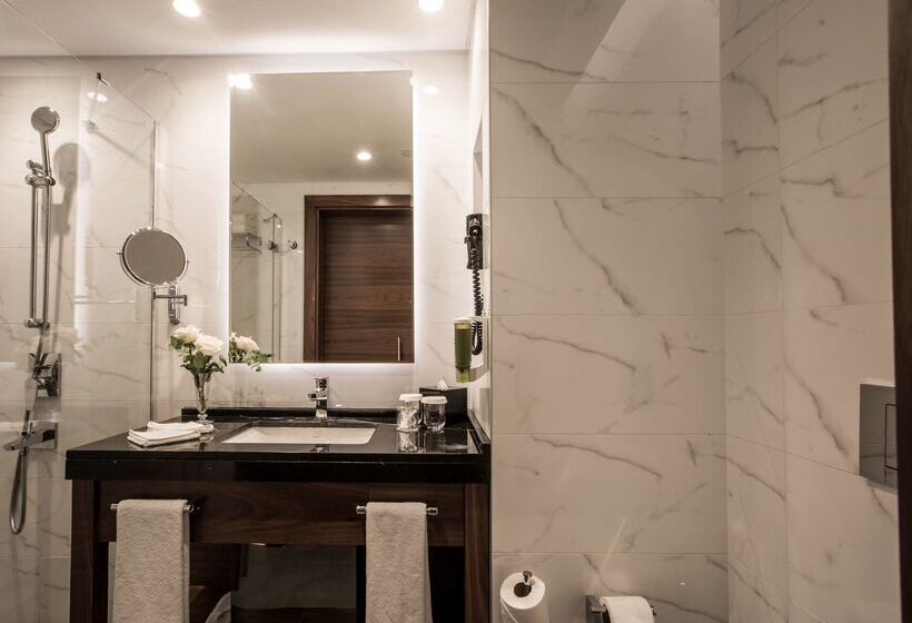 Delta Hotels By Marriott Istanbul Levent