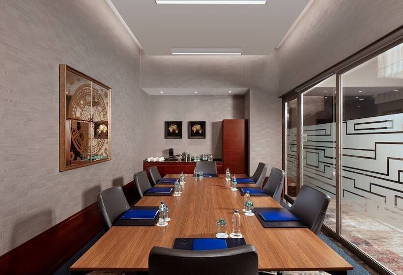 Delta Hotels By Marriott Istanbul Levent