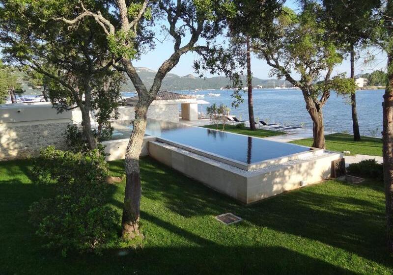 Отель Don Cesar