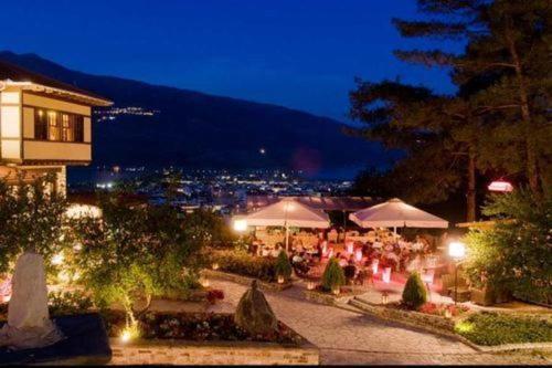 ホテル Frontzu Politia