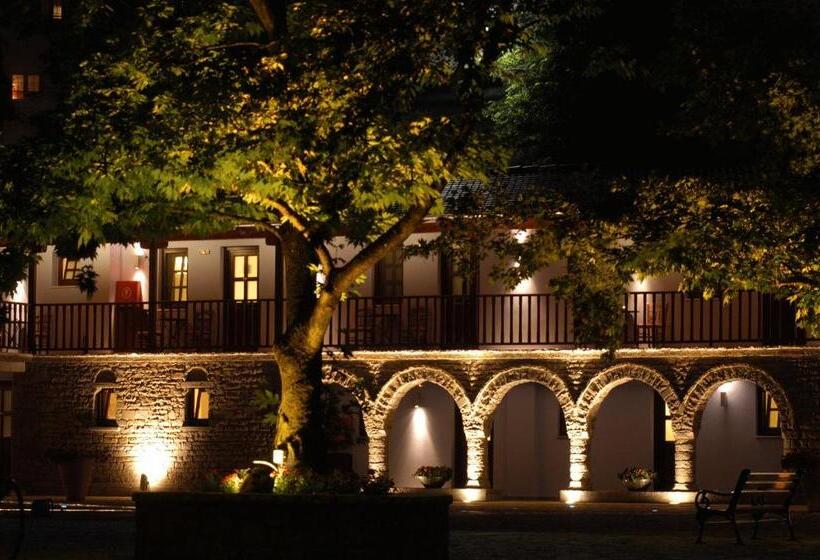 ホテル Frontzu Politia