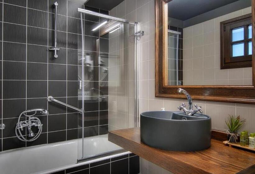 ホテル Frontzu Politia