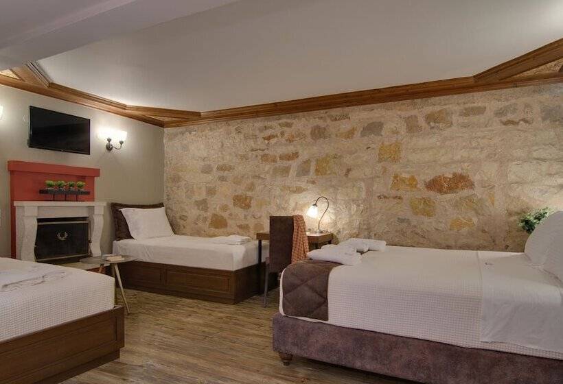 ホテル Frontzu Politia