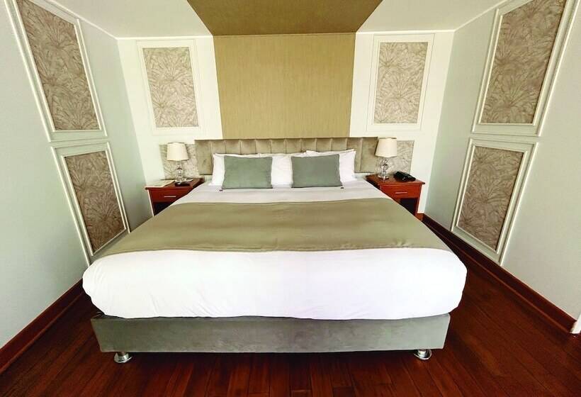 בית מלון כפרי Fundador