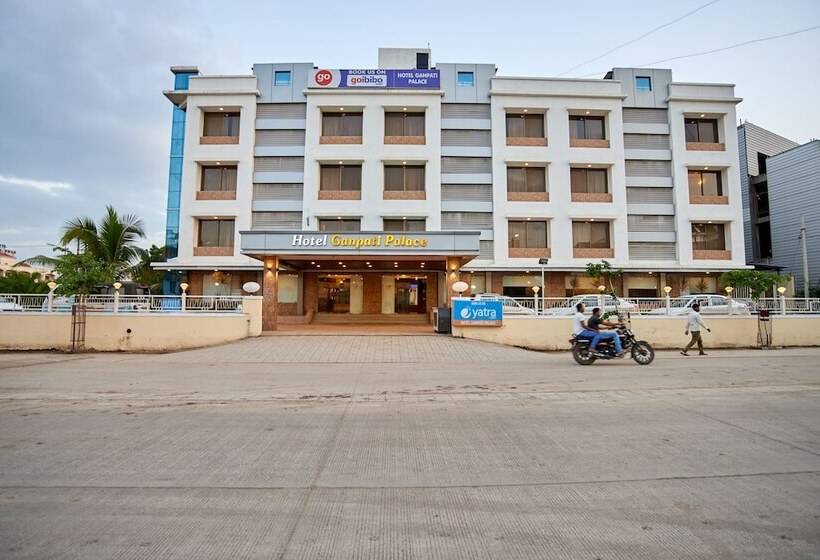 호텔 Ganpati Palace Shirdi Newly Renovated