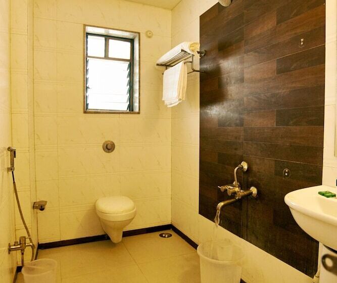 호텔 Ganpati Palace Shirdi Newly Renovated