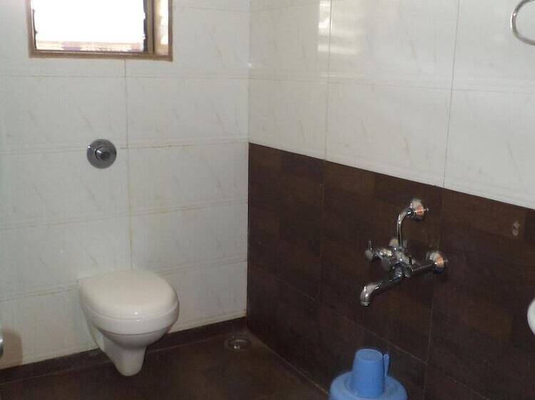 호텔 Ganpati Palace Shirdi Newly Renovated