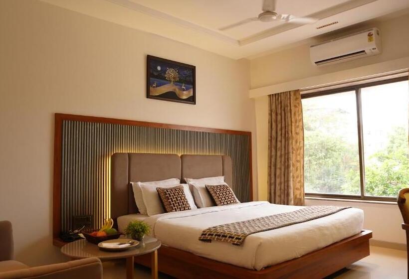 호텔 Ganpati Palace Shirdi Newly Renovated